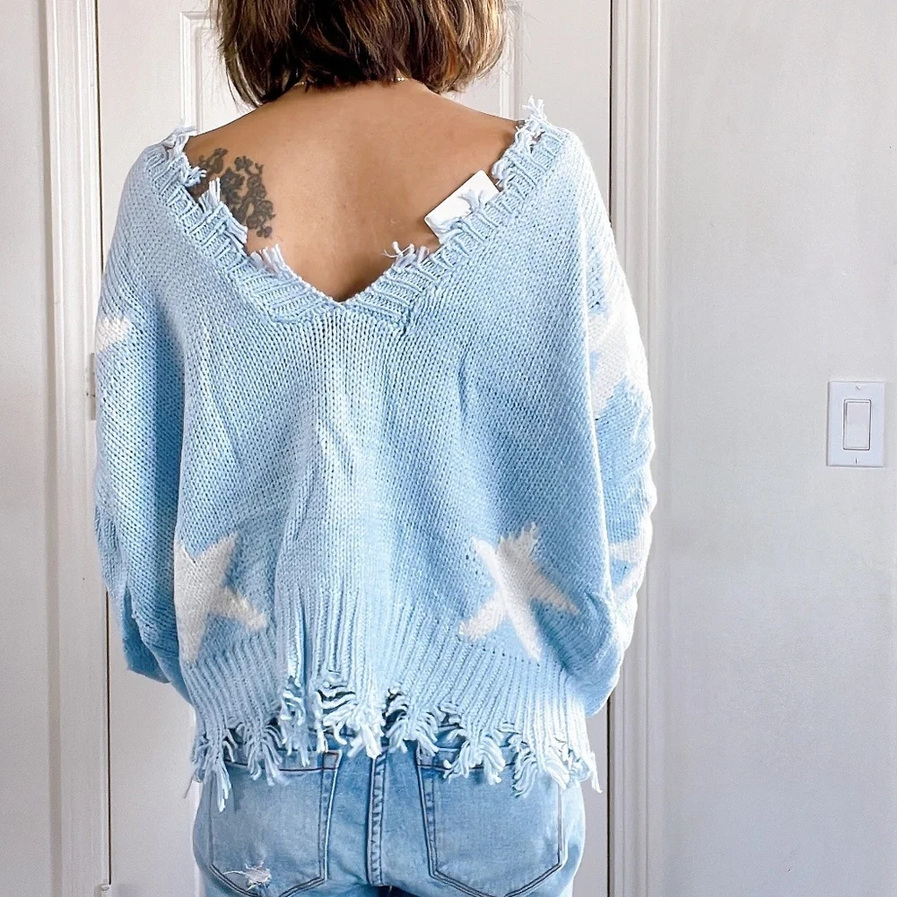Cozy Distressed Star Print Sweater Top - Picture 8 of 12